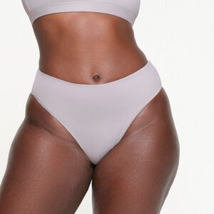 SKIMS Chrome High Waist Bikini Bottoms - Small